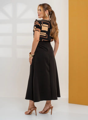 Saia Thalita Preto